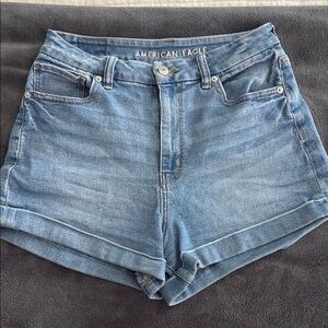 American Eagle Outfitters Curvy Mom Jean Shorts
